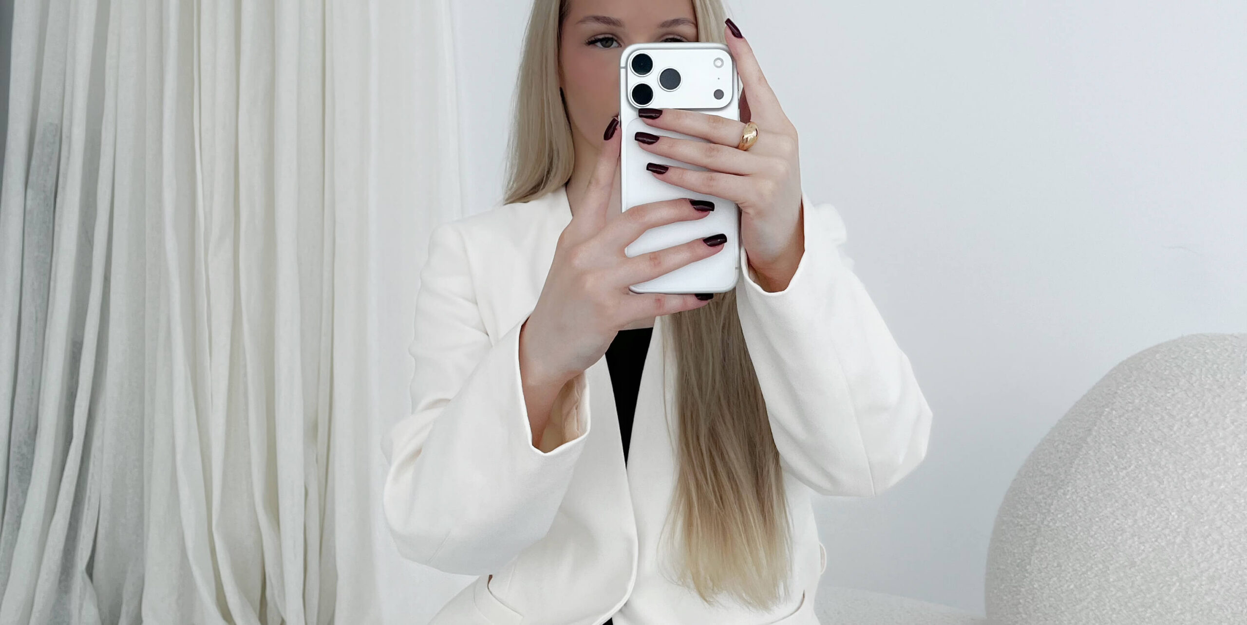 Kinga nagrywa telefonem